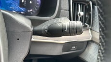 Volvo XC90 2.0 B5P Ultra Dark 5dr AWD Geartronic Petrol Estate